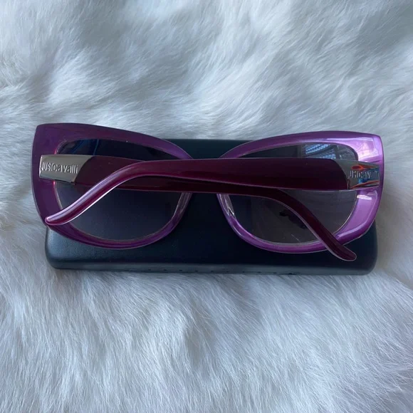 Just Cavalli Sunglasses - Picture 2 of 7